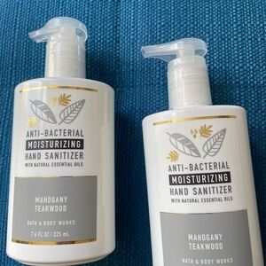 Bath and Body Works PUMP Moisturizing Hand Sanitizer